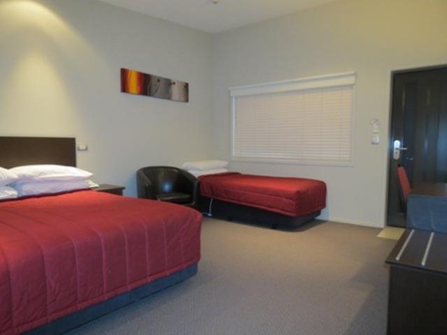 Amity Court Motel Stratford Extérieur photo